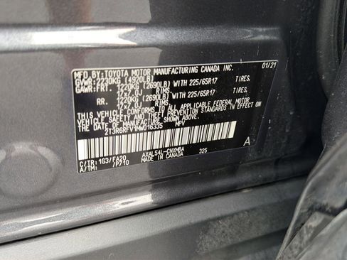 Used 2021 Toyota RAV4 XLE AWD/4WD image 38