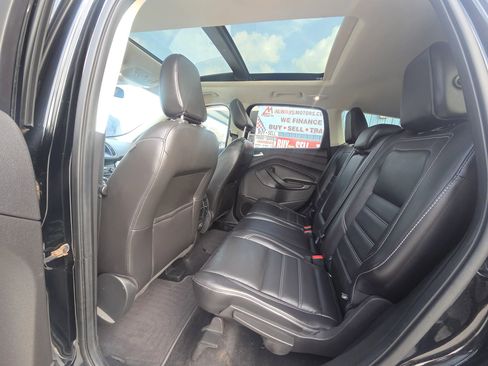 Used 2018 Ford Escape SEL w/ Canadian Touring Package AWD/4WD image 23