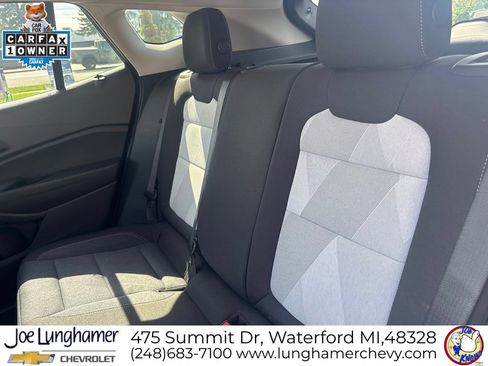 Used 2024 Chevrolet Trax LS w/ LS Convenience Package FWD image 13