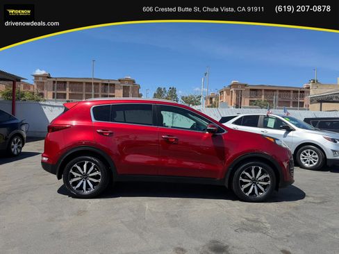 Used 2017 Kia Sportage EX w/ EX Premium Package FWD image 4