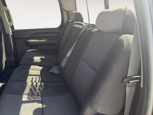 Used 2011 Chevrolet Silverado 1500 LT w/ All-Star Edition AWD/4WD image 13