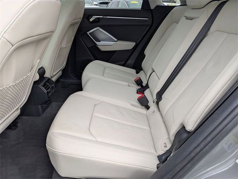 Used 2020 Audi Q3 2.0T Premium w/ Convenience Package image 24