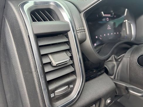 Used 2025 RAM 1500 Laramie w/ Night Edition AWD/4WD image 12