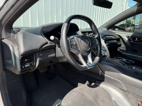 Used 2017 Acura NSX AWD/4WD image 17