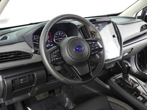 Certified 2025 Subaru Crosstrek 2.5i Limited w/ Crosstrek Mirror Package image 30