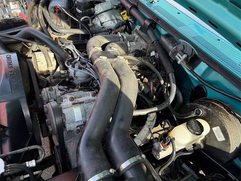 Used 1996 Ford F250 XL image 16