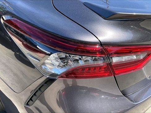 Used 2023 Toyota Camry XSE FWD image 29