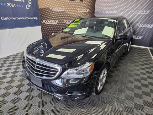 Used 2015 Mercedes-Benz E 350 4MATIC Sedan image 2