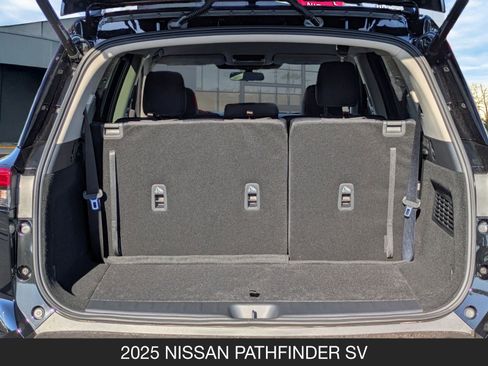 New 2025 Nissan Pathfinder SV image 20
