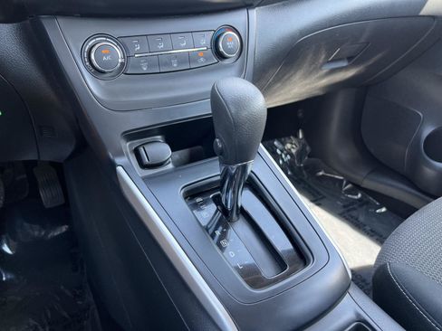 Used 2018 Nissan Sentra S FWD image 37
