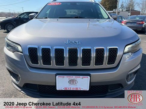Used 2020 Jeep Cherokee Latitude Plus AWD/4WD image 2