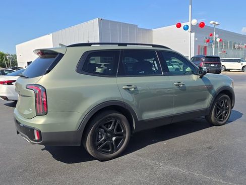 Used 2025 Kia Telluride EX X-Line AWD/4WD image 3