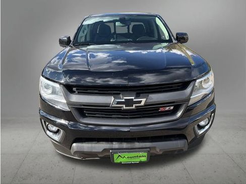 Used 2019 Chevrolet Colorado Z71 AWD/4WD image 8