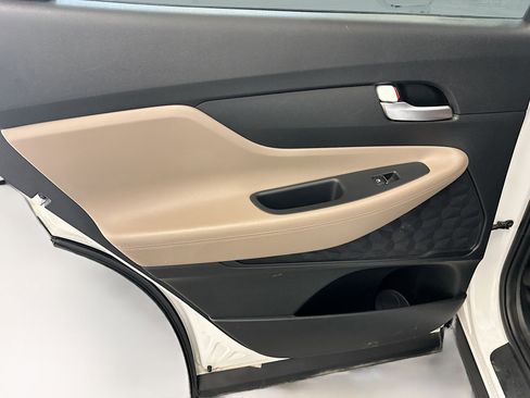 Used 2023 Hyundai Santa Fe SEL image 27