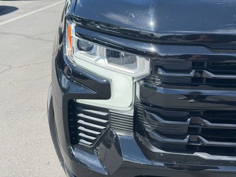 Used 2022 Chevrolet Silverado 1500 RST RWD image 5