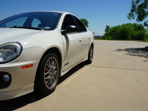 Used 2005 Dodge Neon w/ Competition Group image 27
