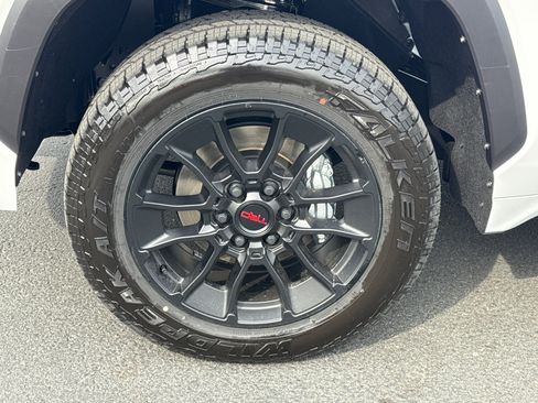New 2026 Toyota Tundra SR5 image 5