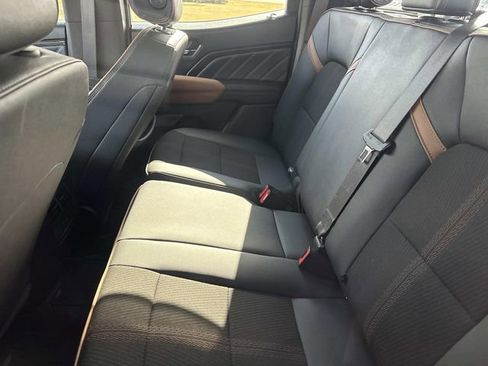 Used 2024 GMC Canyon AT4 w/ Canyon Safety Plus Package image 22