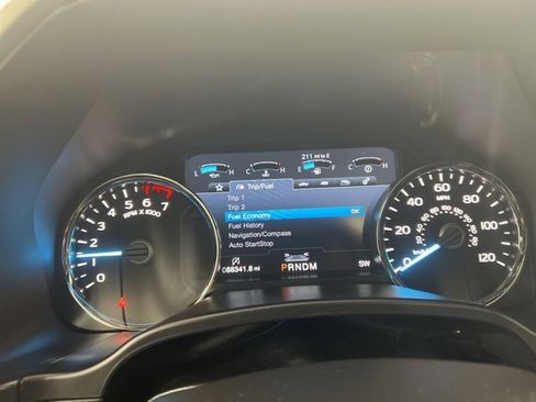 Used 2020 Ford F150 Lariat w/ Equipment Group 502A Luxury image 9