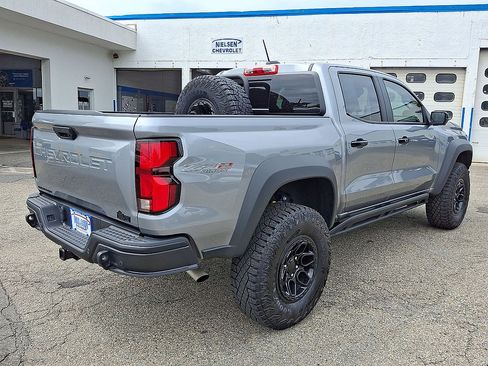 Certified 2025 Chevrolet Colorado ZR2 w/ ZR2 Bison Edition AWD/4WD image 25