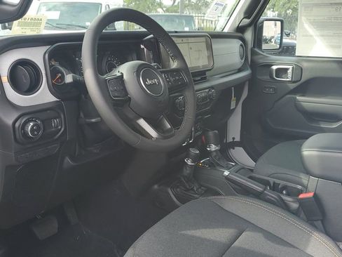 New 2026 Jeep Gladiator Sport image 18
