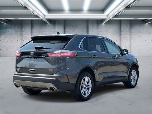 Used 2020 Ford Edge SEL w/ Convenience Package image 5