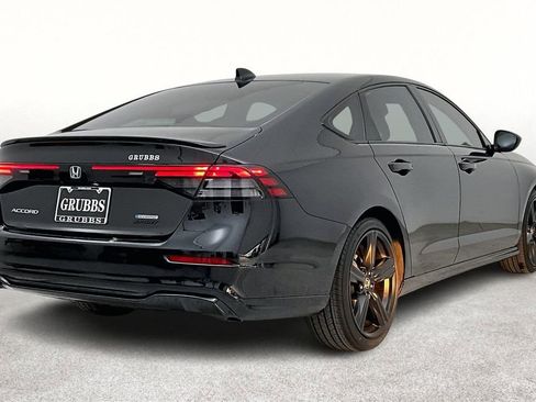 Used 2024 Honda Accord Sport image 15
