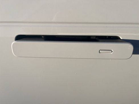 Used 2023 Land Rover Range Rover Velar R-Dynamic S image 50