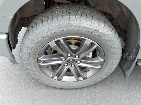 Used 2021 Ford F150 XLT w/ Equipment Group 302A High AWD/4WD image 10