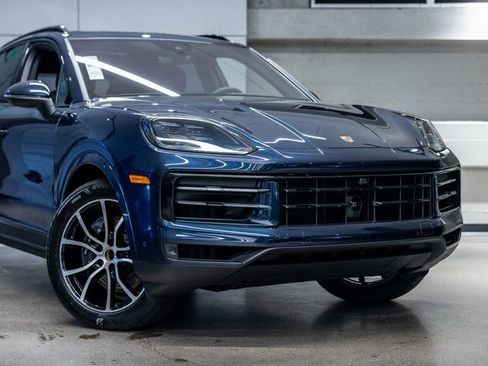 New 2026 Porsche Cayenne image 14
