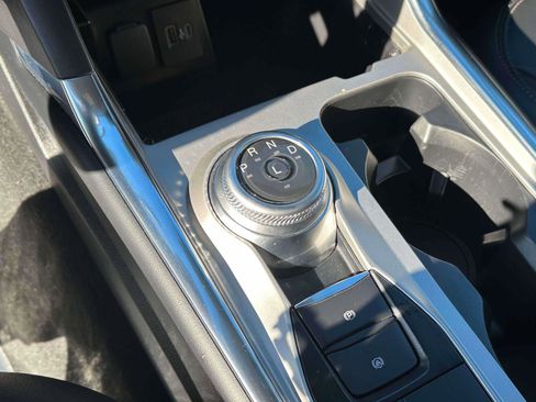 Used 2022 Ford Explorer Limited w/ Equipment Group 301A image 31