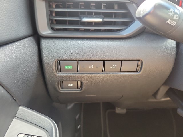 Certified 2023 Nissan Sentra S FWD image 21