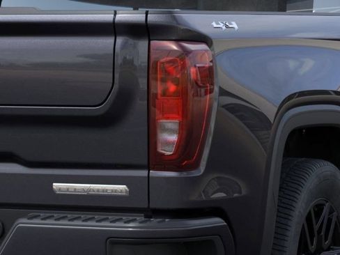 Used 2026 GMC Sierra 1500 Elevation AWD/4WD image 11