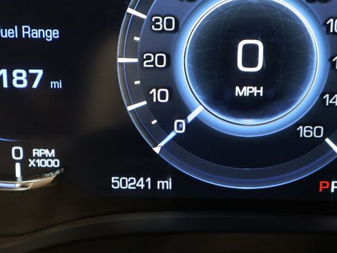 Used 2020 Cadillac Escalade Premium Luxury image 46