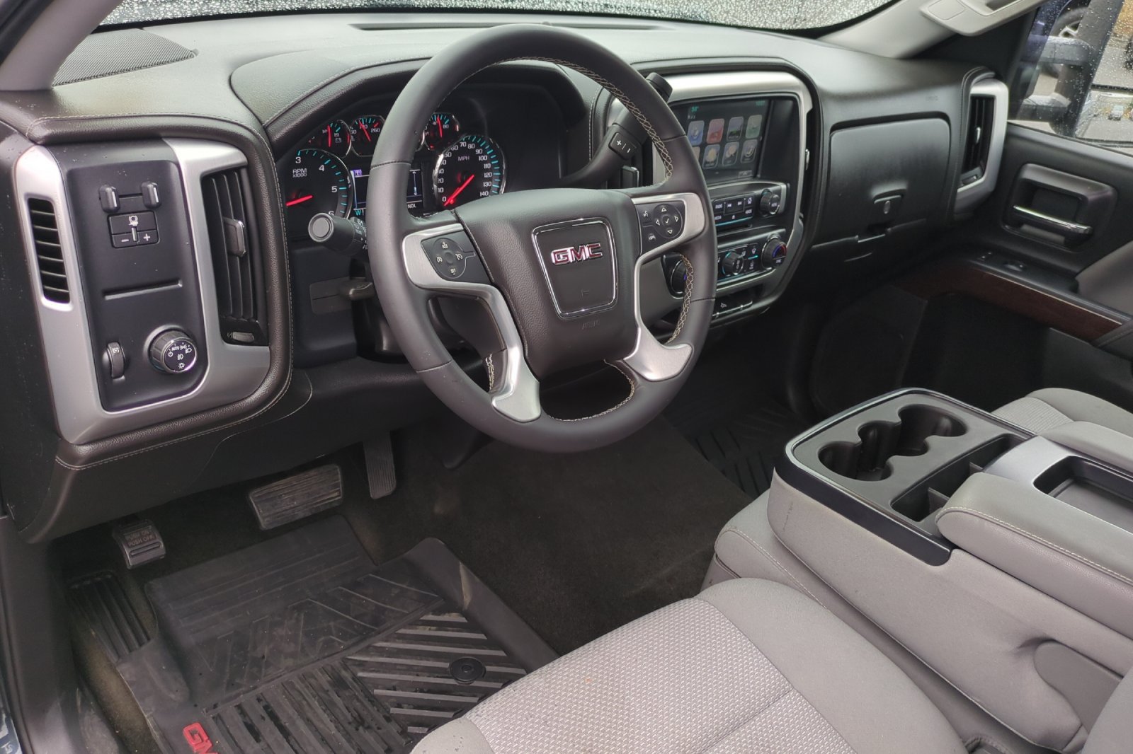 Used 2017 GMC Sierra 1500 SLE w/ SLE Value Package RWD image 9