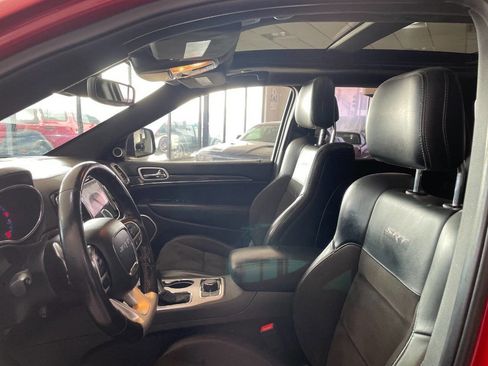 Used 2020 Jeep Grand Cherokee SRT w/ Trailer Tow Group IV image 16