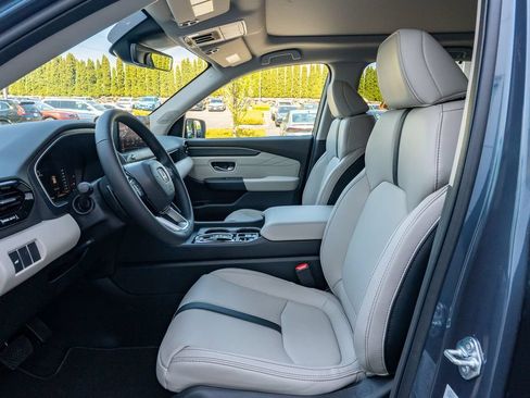 New 2026 Honda Pilot Touring image 26