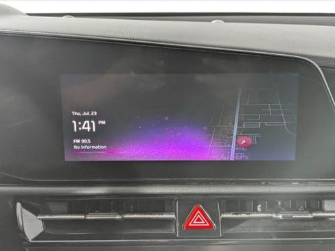 Used 2023 Kia Niro Wind FWD image 29