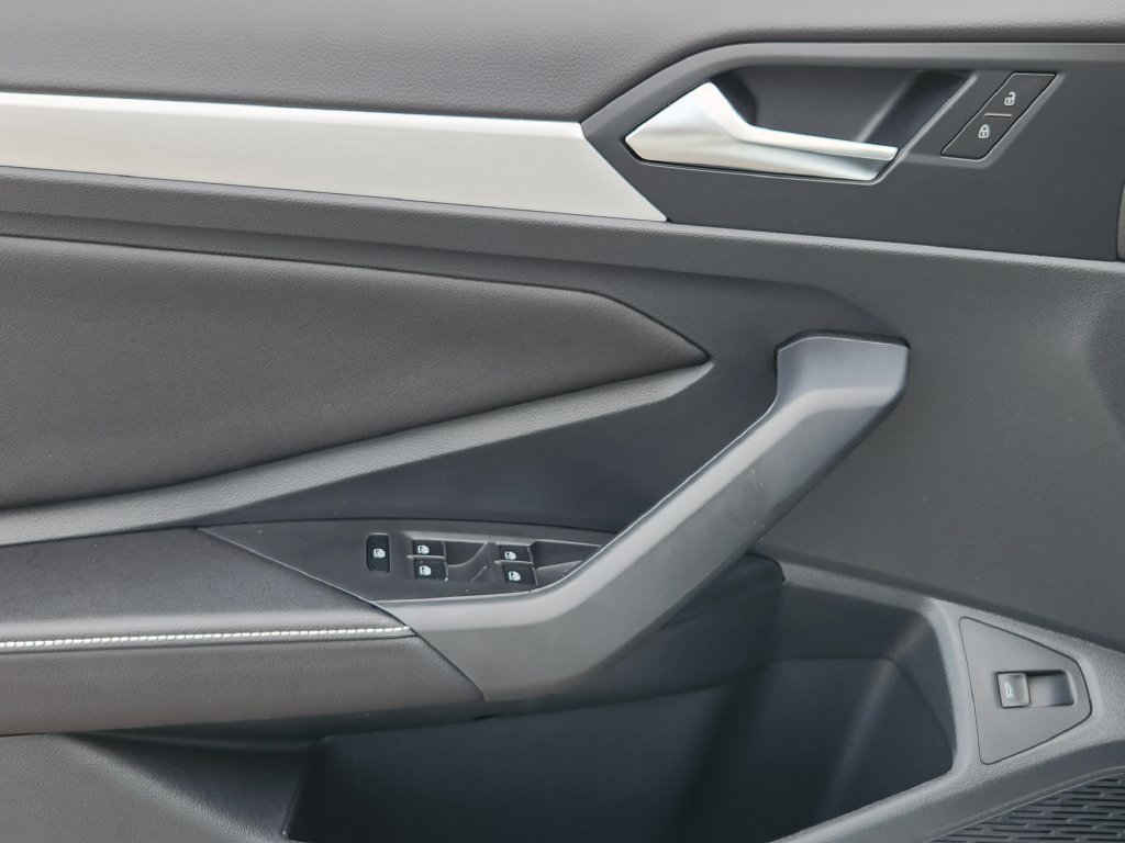 New 2027 Volkswagen Jetta Sport FWD image 18