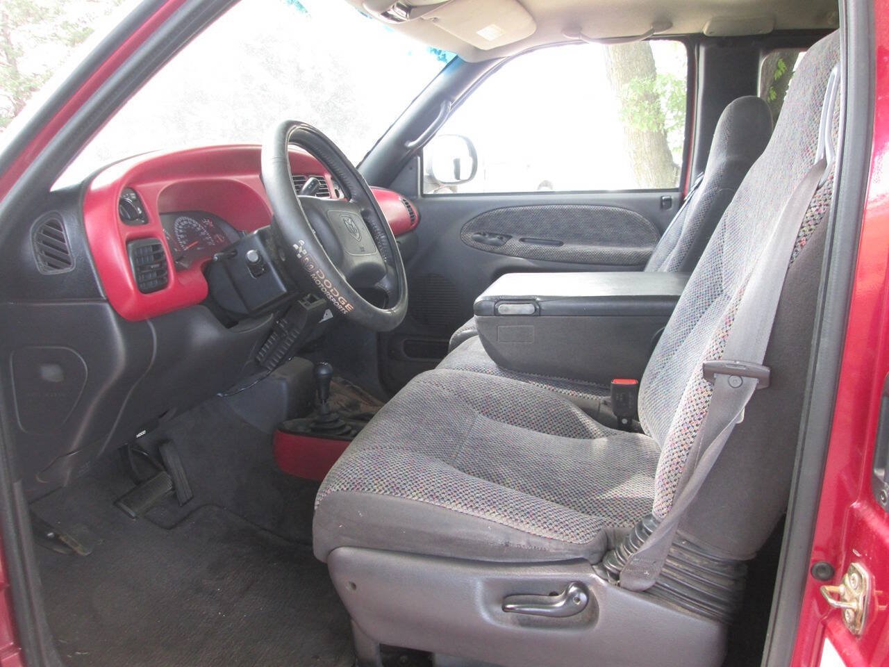 Used 1999 Dodge Ram 1500 Truck 4x4 Quad Cab image 17