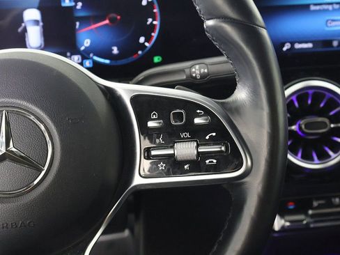Used 2023 Mercedes-Benz GLA 250 4MATIC w/ Premium Package image 36