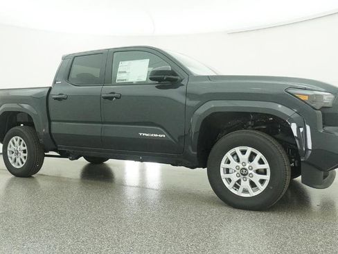 New 2026 Toyota Tacoma SR5 image 5