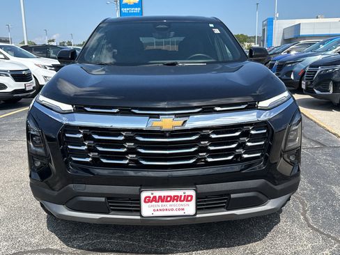 Certified 2025 Chevrolet Equinox LT w/ Safety and Technology Package AWD/4WD image 3