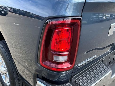Used 2025 RAM 2500 Big Horn AWD/4WD image 28