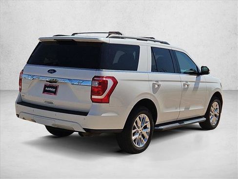 Used 2021 Ford Expedition XLT RWD image 5
