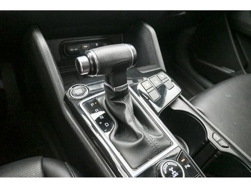 Used 2023 Kia Sportage EX image 13