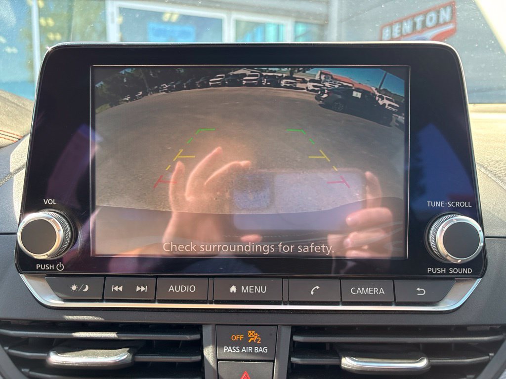 Used 2024 Nissan Altima 2.5 SR FWD image 20