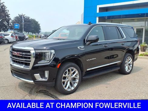 Used 2021 GMC Yukon SLT AWD/4WD image 3