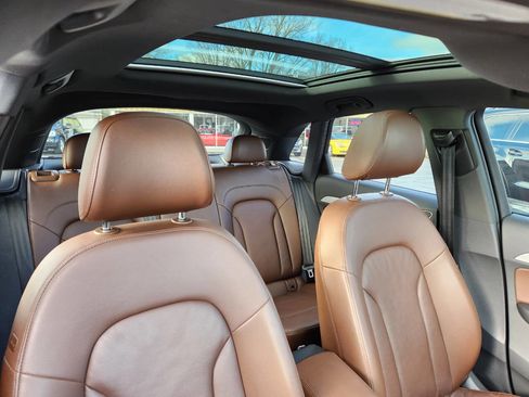 Used 2018 Audi Q3 2.0T Premium Plus w/ Premium Plus Package image 15