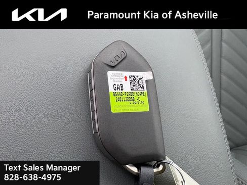 Used 2025 Kia Sorento SX Prestige image 27